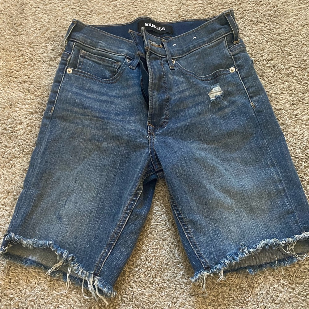 Express Bermuda short
